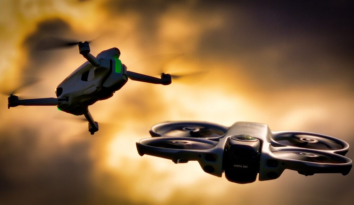 בדיקה של שני רחפני 360