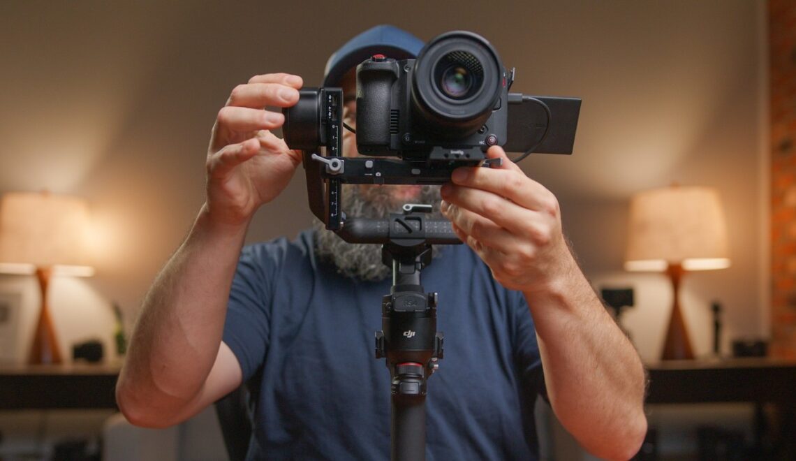 עבודה עם EOS C50 ומייצב